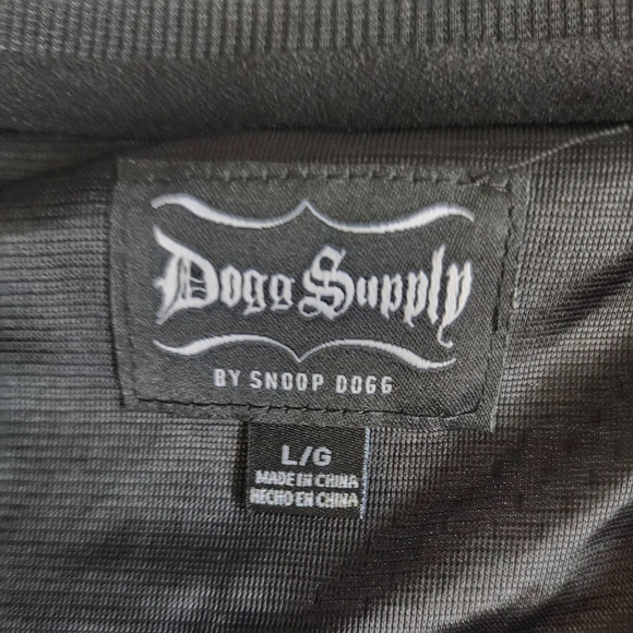🔥Rare Misprint Dogg Supply by Snoop Dogg Jersey - Upside Down 93- Black/Gray 🔥 - Picture 3 of 16